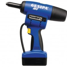 REMACHADORA A BATERÍA POWERBIRD PRO 7 UDS. 15000 N  EN MALETÍN DE PLÁSTICO