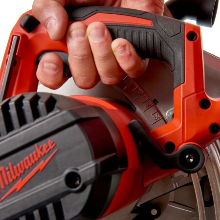 SIERRA CIRCULAR MILWAUKEE CS85CBE (6)