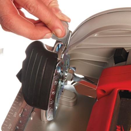 SIERRA CIRCULAR MILWAUKEE CS65Q (1)
