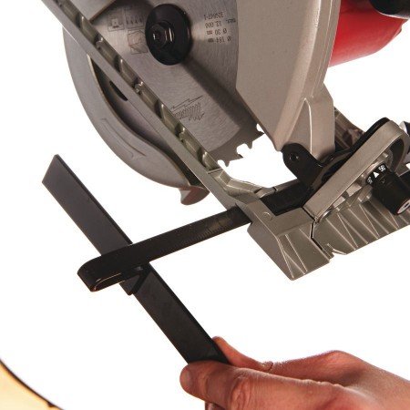 SIERRA CIRCULAR MILWAUKEE CS60 (5)