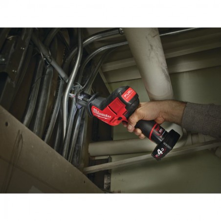SIERRA SABLE BATERIA 1 MANO MILWAUKEE M12CHZ (8)