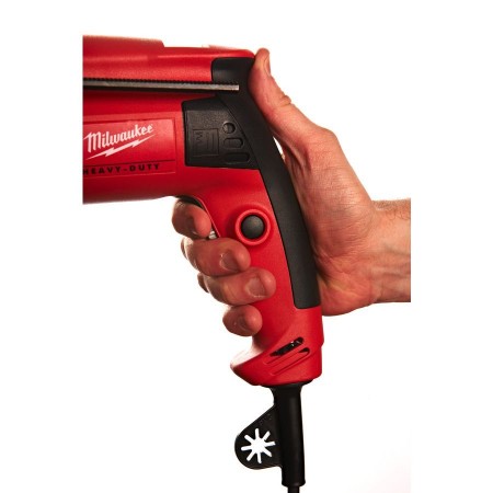 TALADRO PERCUTOR MILWAUKEE PDE16RP (7)